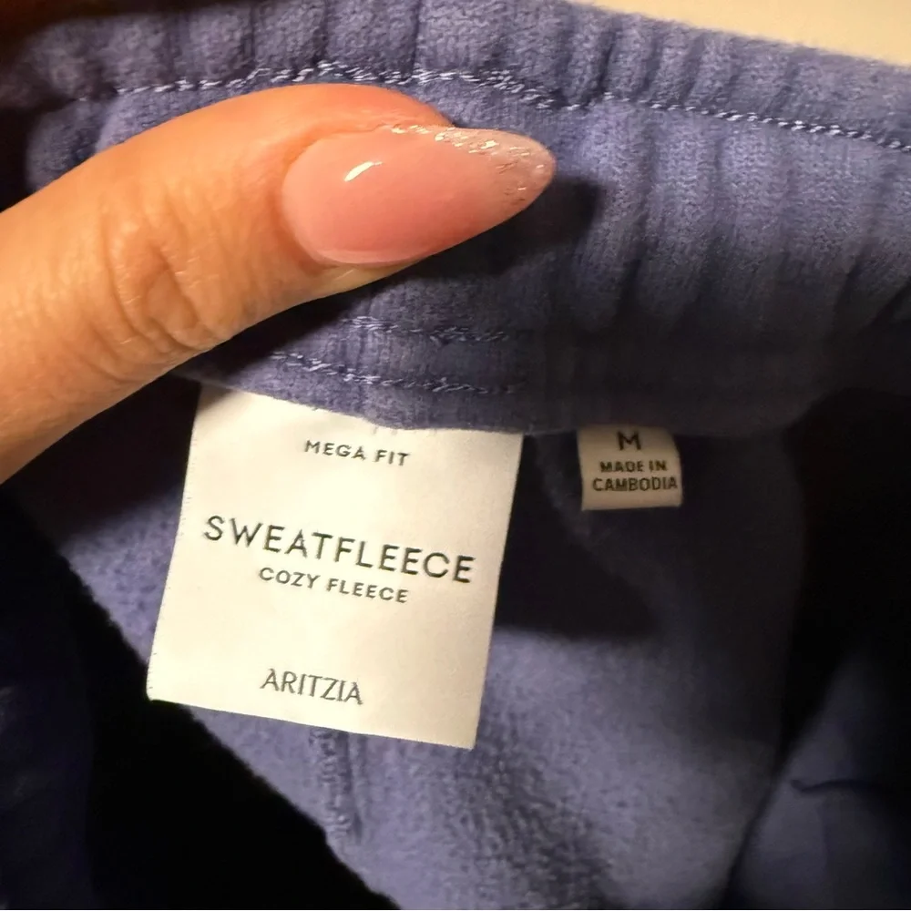 Aritzia Cozy Sweatfleece Mega Straight Sweatpant in Nightshade Blue- Size Medium - Picture 8 of 8